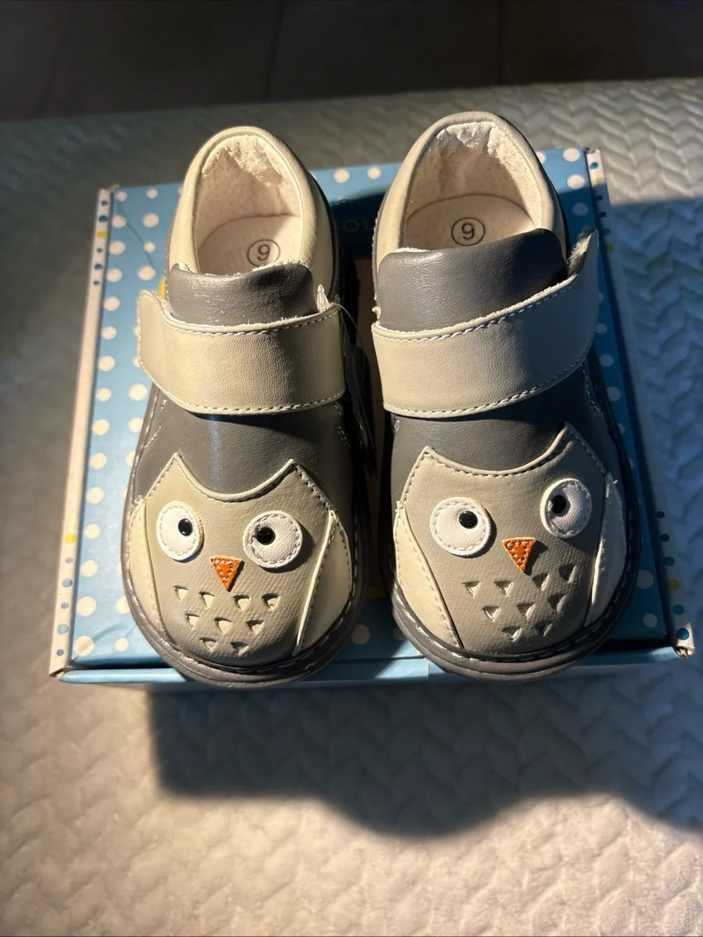Wee Squeak Owl Grey Toddler Squeaky Shoe for Boys & Girls Size 9 NIB